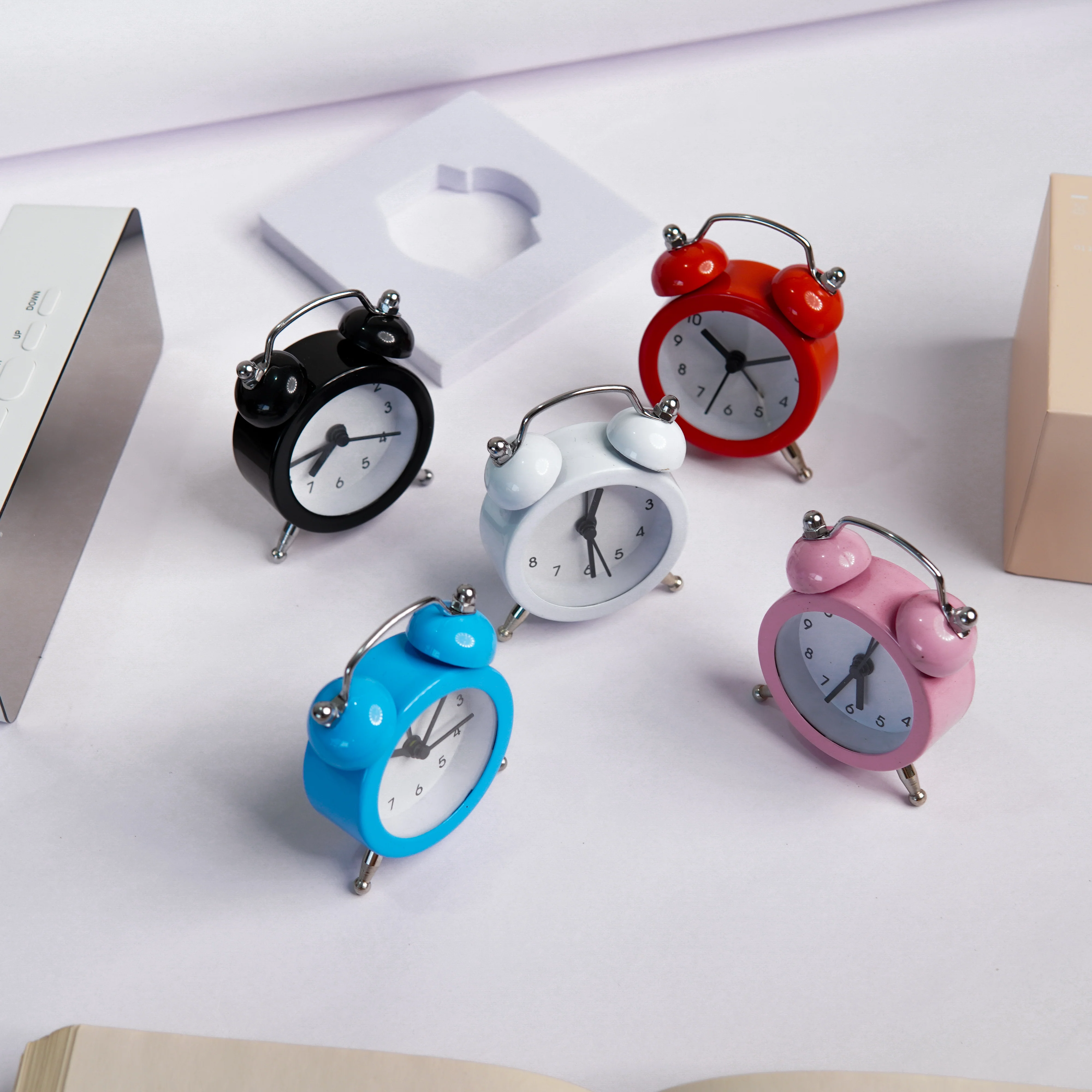 TimeTicker Table Clock - Image 4